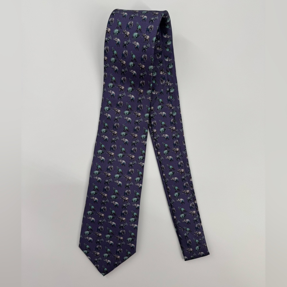 Ringneck & Lure Elephant Print 100% Silk Novelty Tie NWT